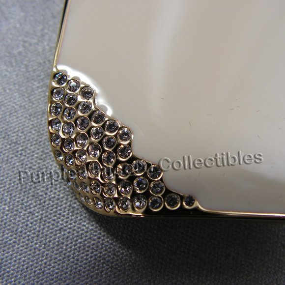 Swarovski Crystal Ex Aequo Casino Themed Brooch (Vegas/Eight of Diamonds) - Picture 3 of 4
